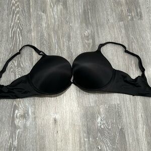 Victoria Secret Bombshell Bra Size 38D NWOT